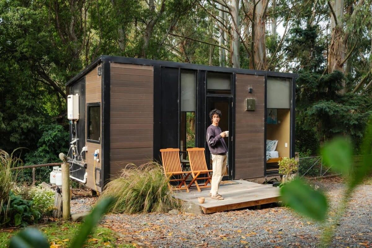 Villa Pekapeka Tiny House By Tiny Away Owaka Exterior foto